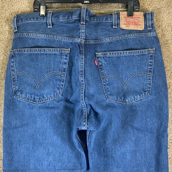 LEVI’S 550 Relaxed Fit Straight Leg Blue Denim Mens Jeans Sz 38x30 Tab Cotton - Picture 7 of 9